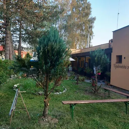 Vysehrad Nonstop Guest house 3*