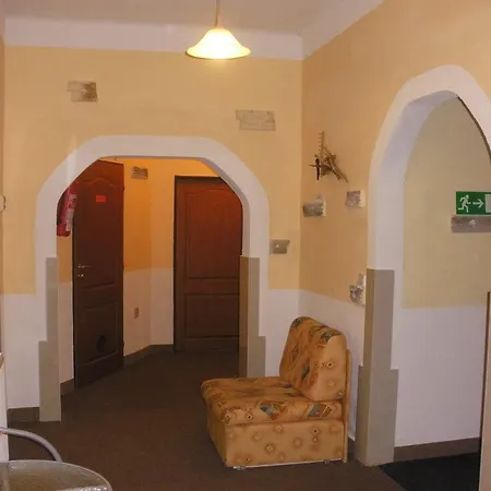 Vysehrad Nonstop Guest house