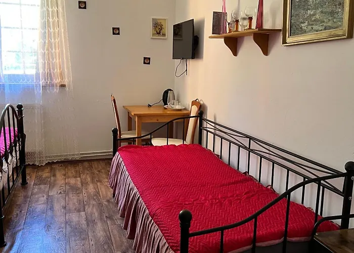 Vysehrad Nonstop בית הארחה 3*